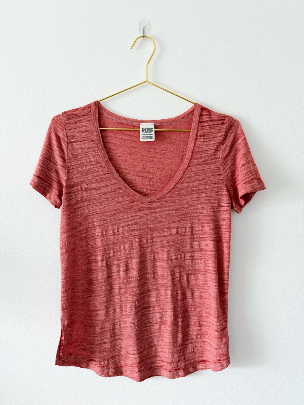PINK Victoria's Secret Heathered Rust-Red V-Neck Tee